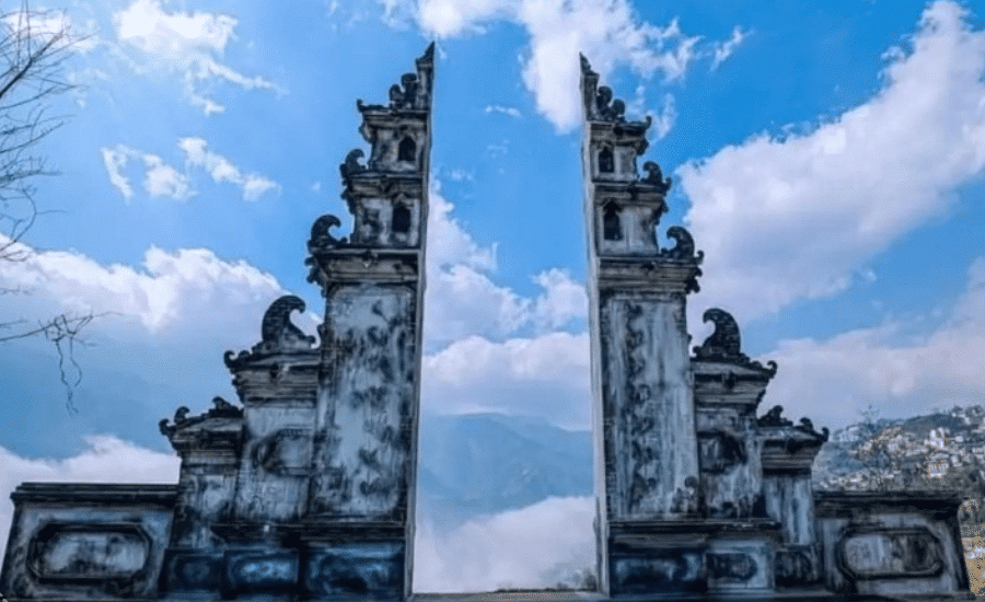 Heaven-Gate-Sapa voyages au vietnam agence de voyage au Vietnam